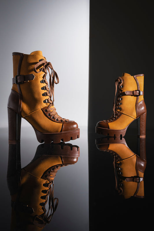 « Orage » — Bottines à talon bloc, Camel