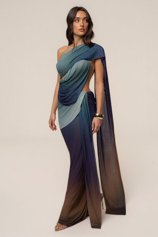 « Cœur d’Impératrice » — Robe Longue Drapée en Maille, Noir Ombré