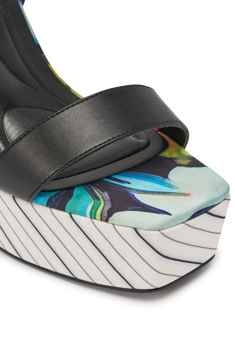 « Palette » — Sandales Chunky à Plateforme, Rayures Multicolores