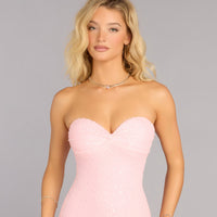 « Nuit de Cristal » — Robe Mini Bustier Perlée, Argent