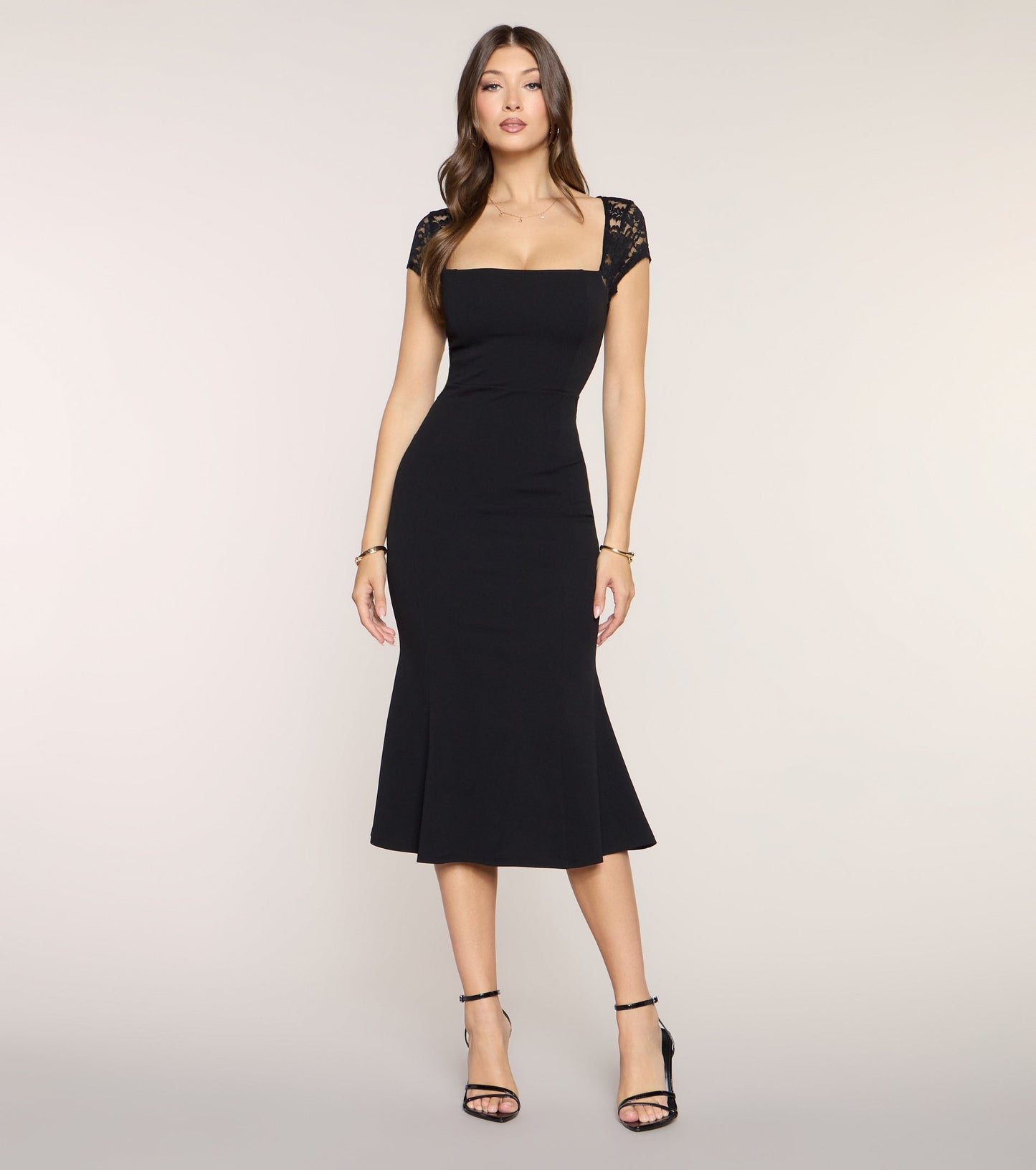 « Élégance Moderne » — Robe Midi en Crêpe, Blanc