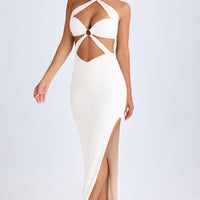« Kalyani » — Robe Longue Dos Nu Ruchée à Anneau, Blanc