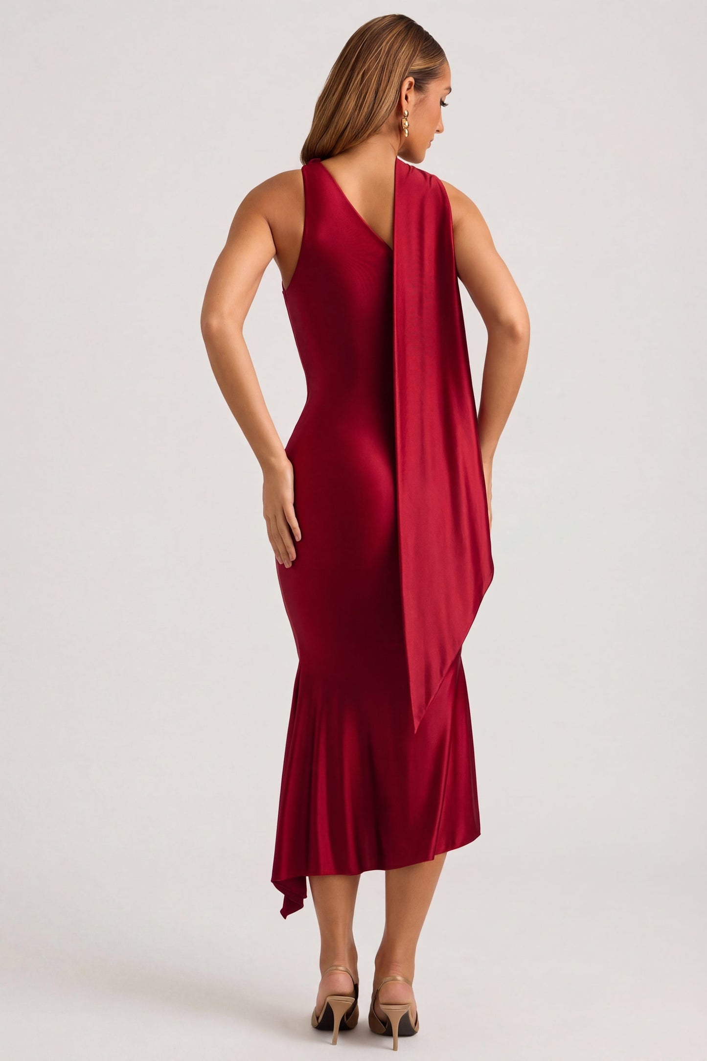 « Flamme » — Robe Midaxi Écharpe Asymétrique, Rouge