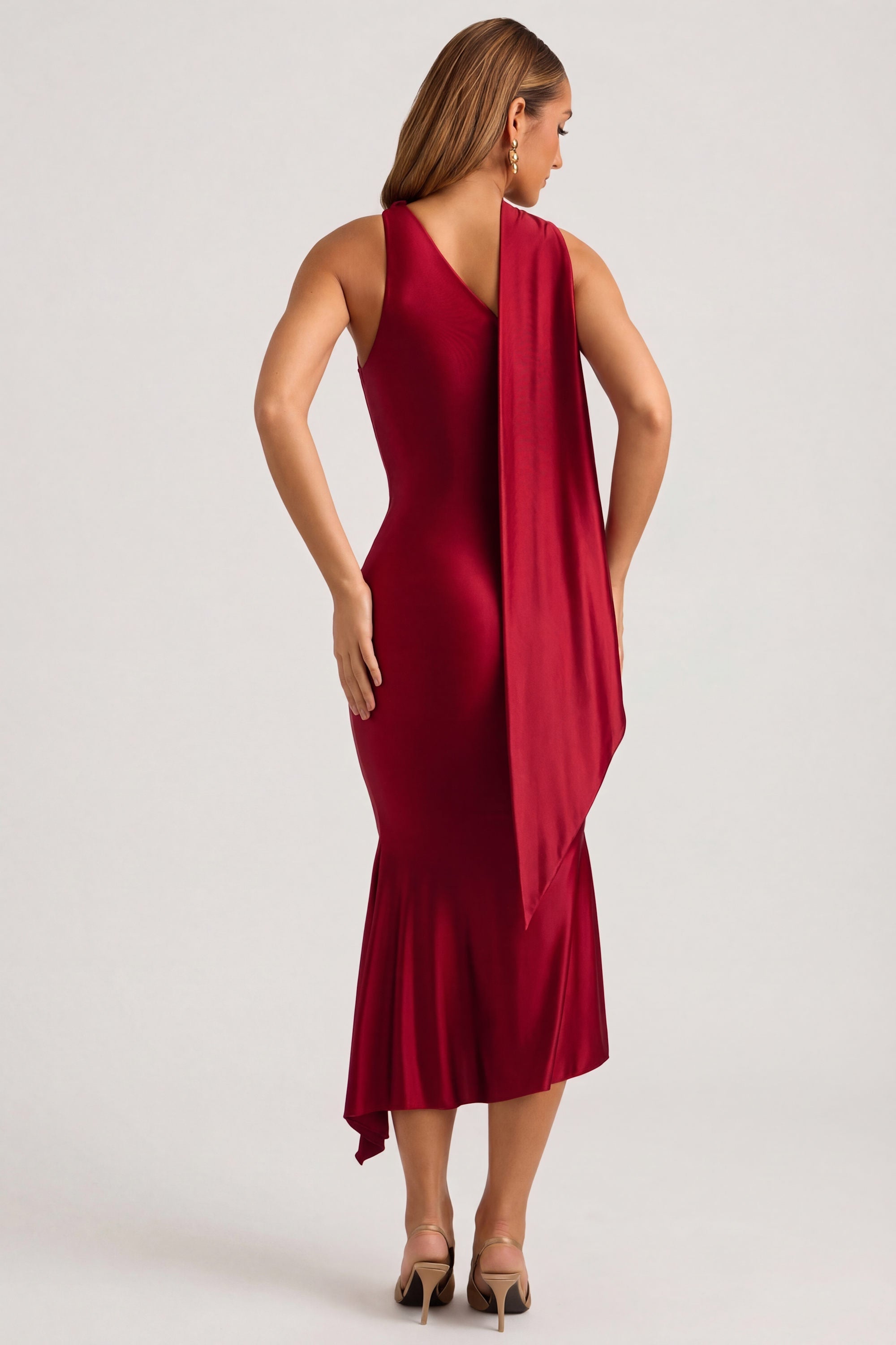 « Flamme » — Robe Midaxi Écharpe Asymétrique, Rouge
