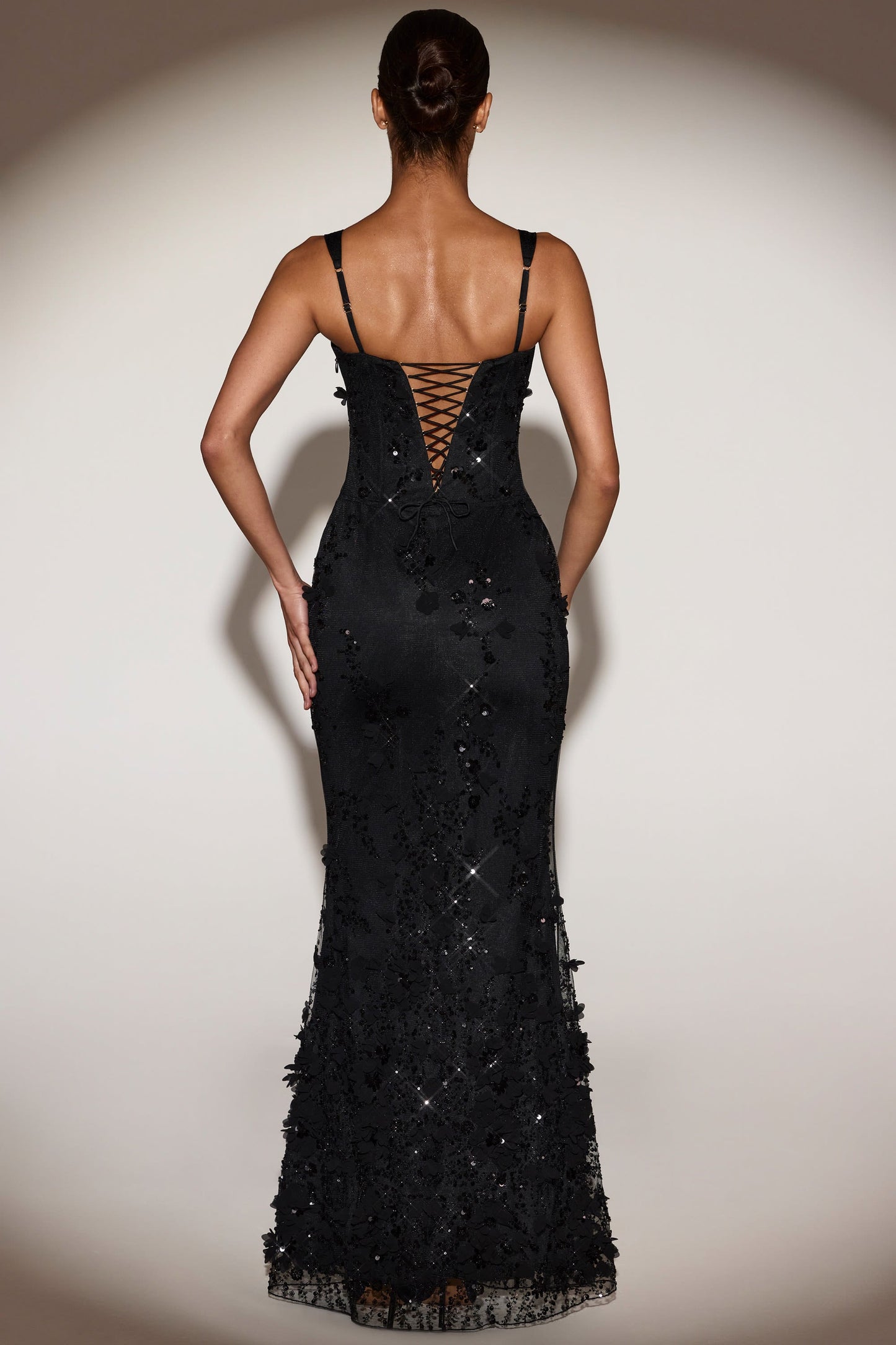 « Ivresse » — Robe Longue Corset Appliquée Sequins, Noir