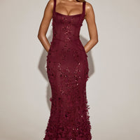 « Ivresse » — Robe Longue Corset Appliquée Sequins, Rouge Bordeaux