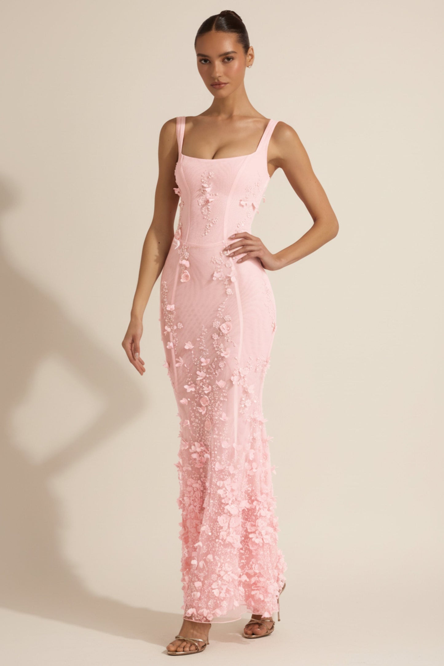 « Ivresse » — Robe Longue Corset Appliquée Sequins, Rose
