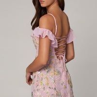 « Jacira » — Robe Mini Évasée Fleurie Dos Lacé, Rose Poudré