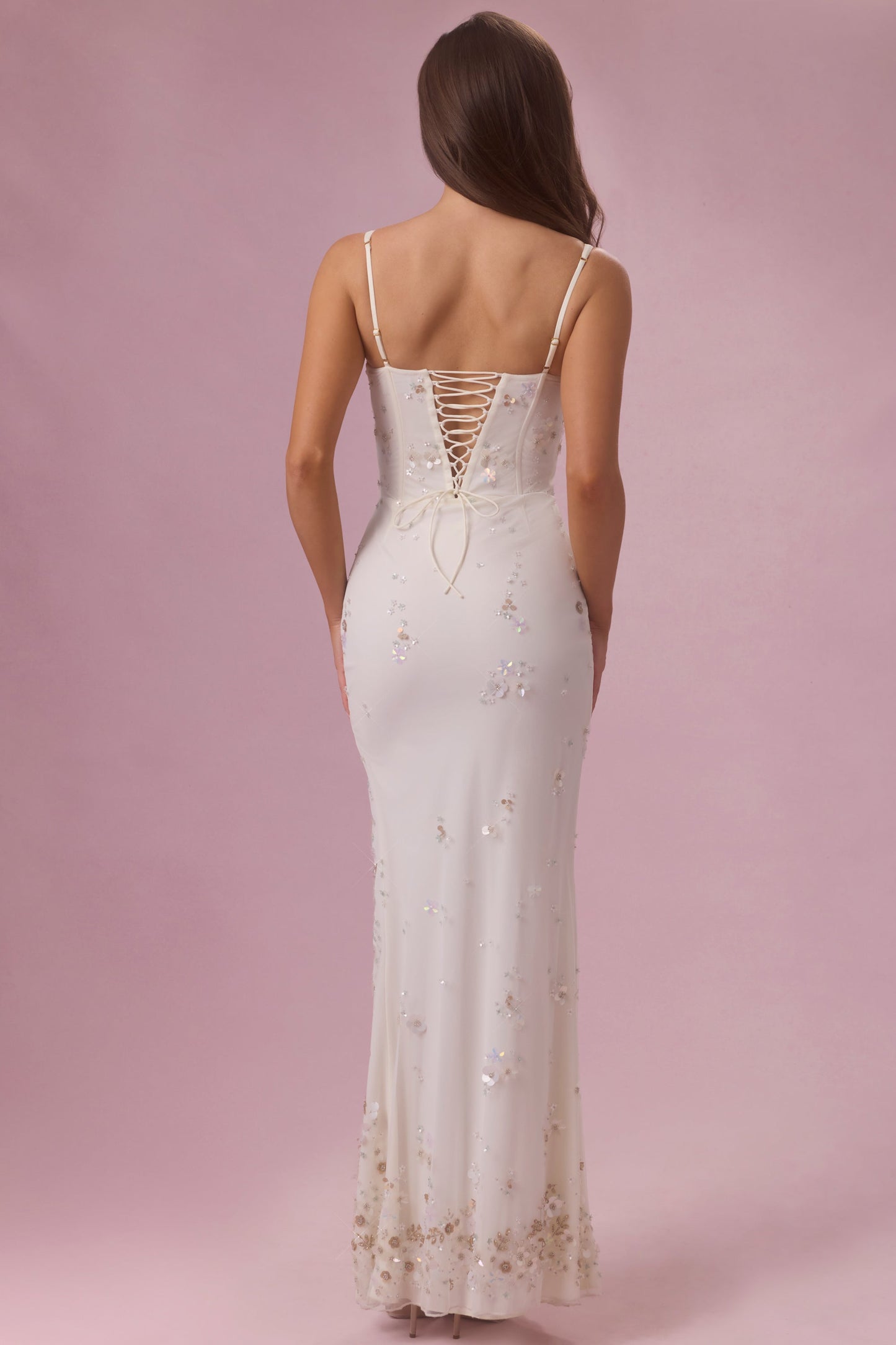 « Primara » — Robe Longue Corset Fleurie, Nacré