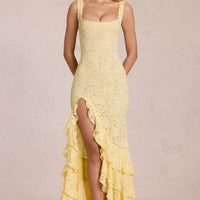 « Félicité » — Robe Longue Dentelle Volantée Fendue, Jaune Citron