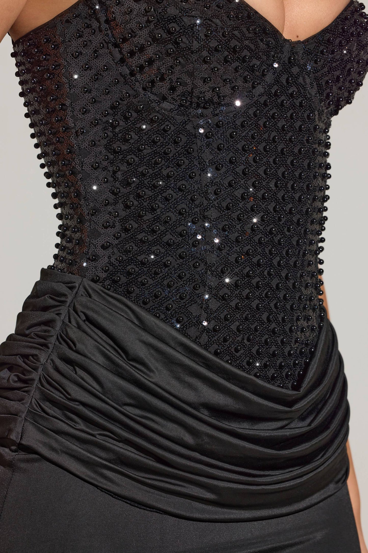 « Nuit » — Robe Longue Corset Brodée Fendue, Noir