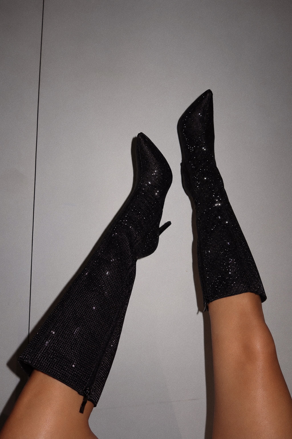 « Nuit Scintillante » — Bottes Hautes à Strass, Noir