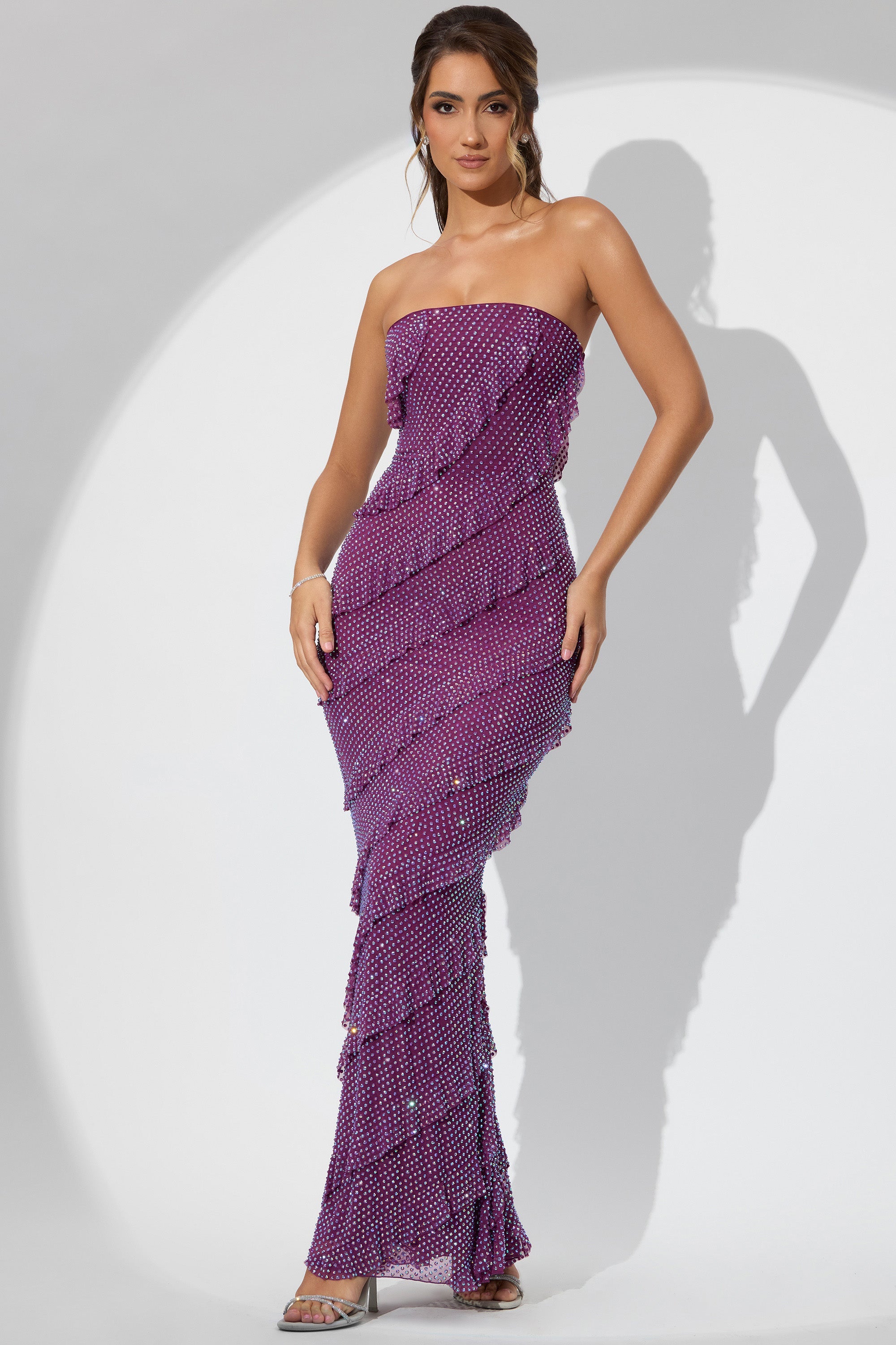 « Dulce » — Robe Longue Corset à Volants Scintillants, Prune