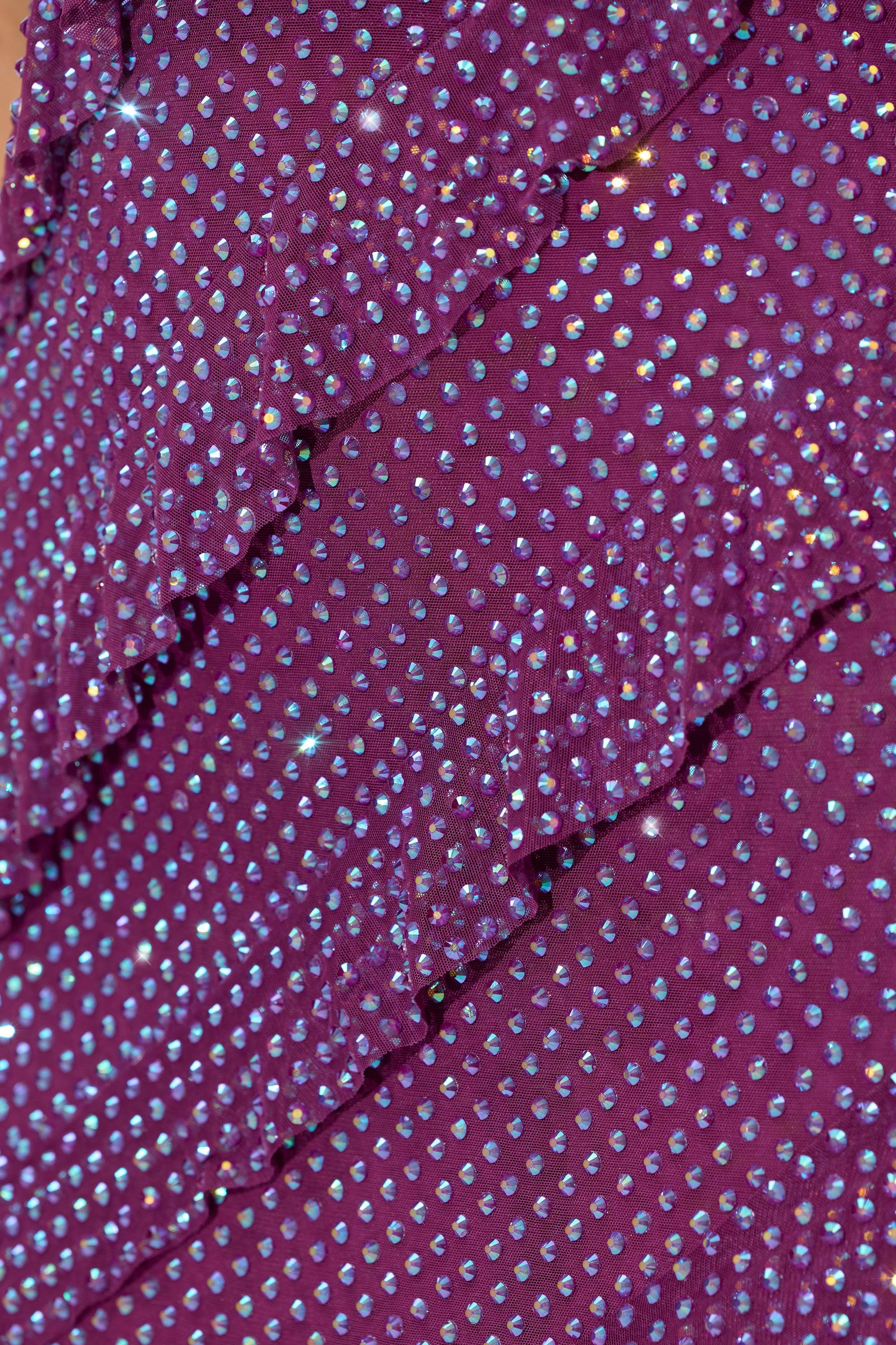 « Dulce » — Robe Longue Corset à Volants Scintillants, Prune
