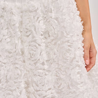 « Éphémère » — Robe Corset Mi-Longue Fleurie, Blanc