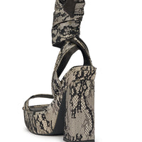 AKIRA GOLD AMBROISINE BLACK LACE STRAPPY CHUNKY SANDAL