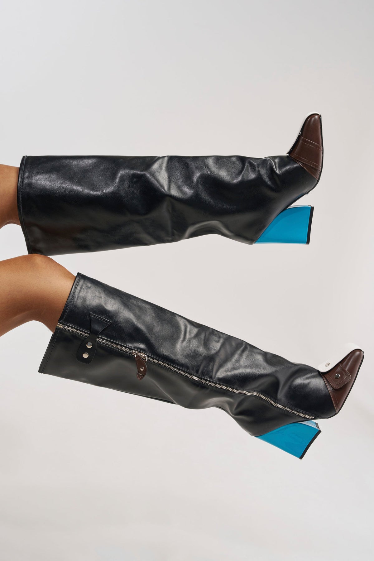 « Satin » — Bottes à talon bloc, Noir