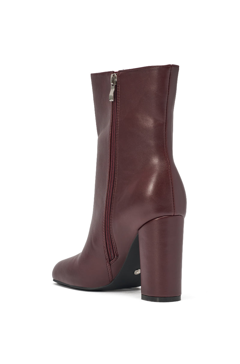 « Rubis » — Bottes à talon bloc, Bordeaux