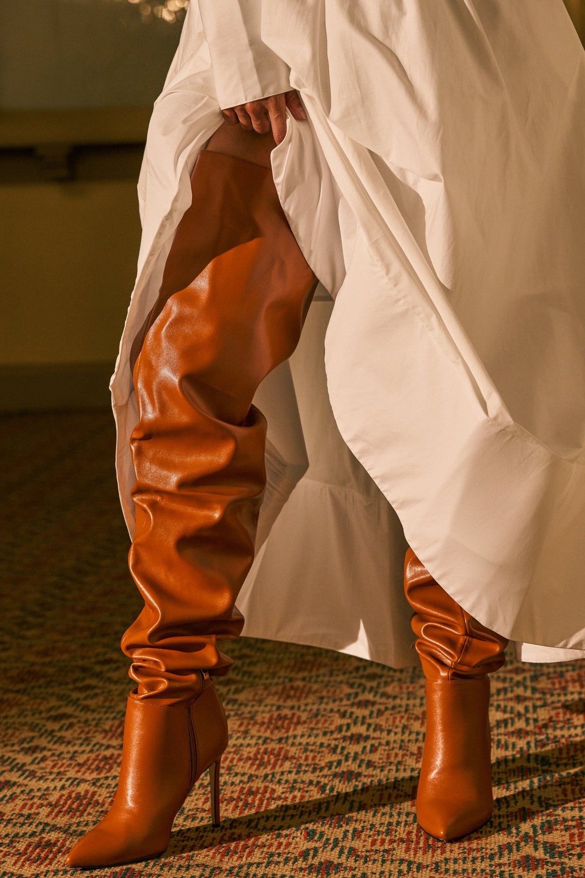 « Caramel » — Cuissardes à talon stiletto, Rouille