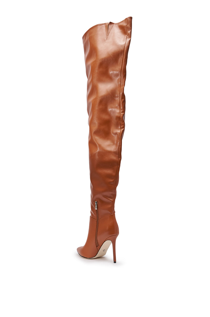 « Caramel » — Cuissardes à talon stiletto, Rouille