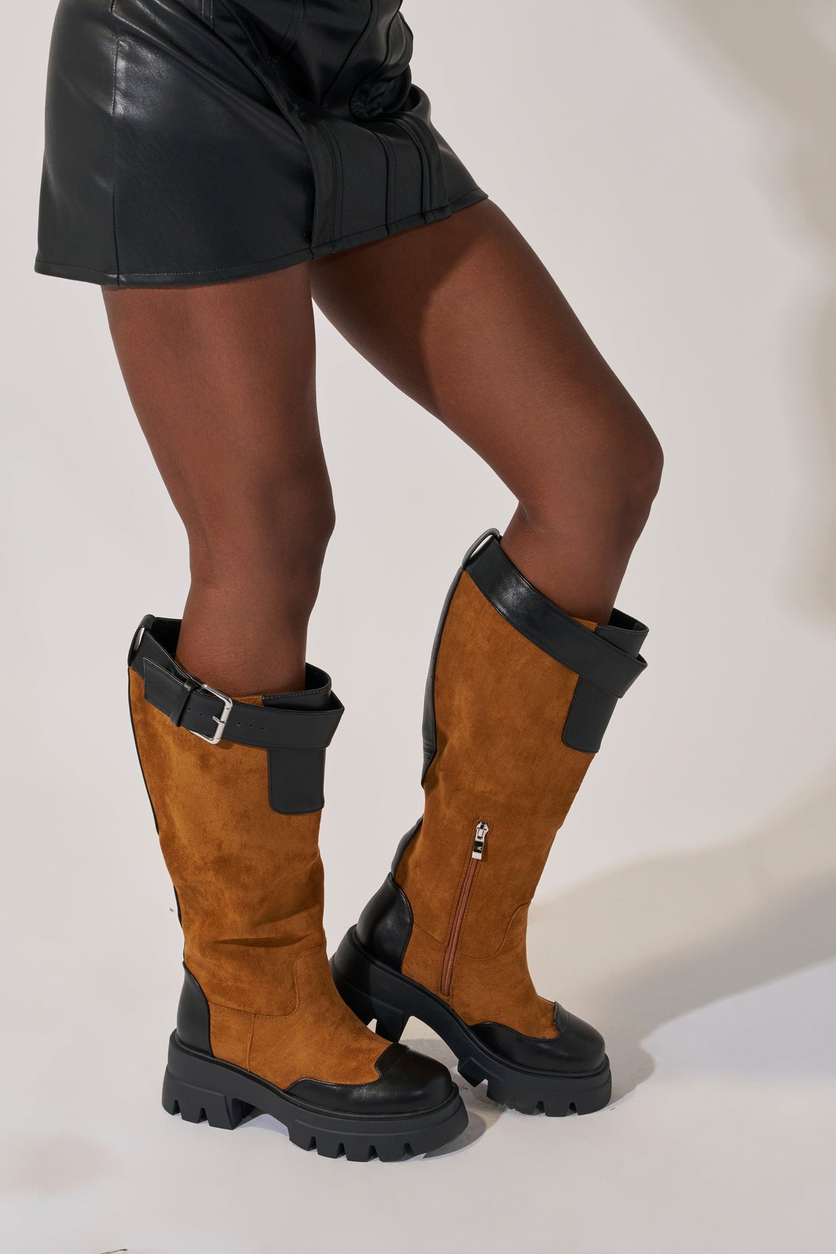« Flamme » — Bottes à plateforme, Cognac