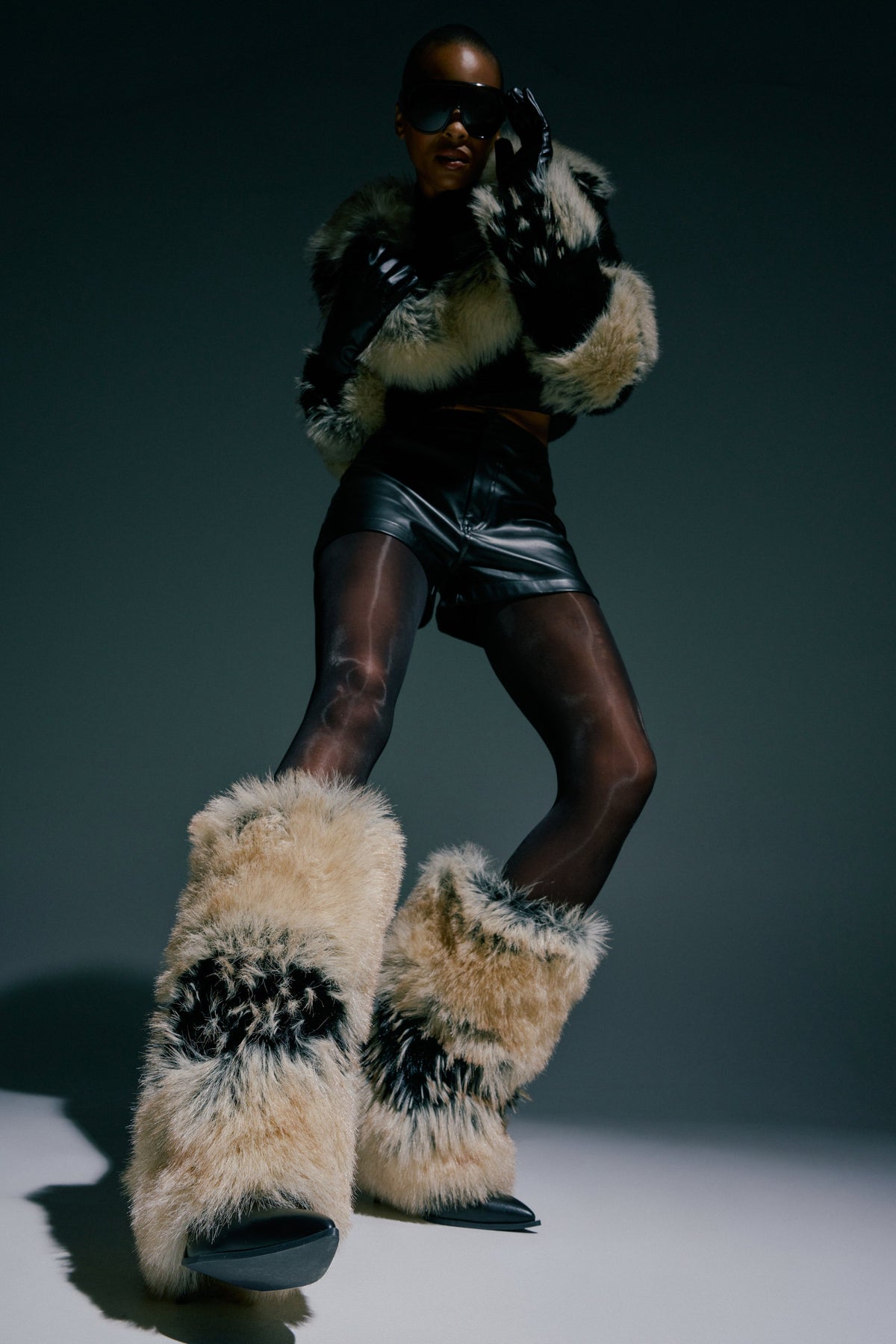« Solstice » — Bottes à talon stiletto, Multicolore