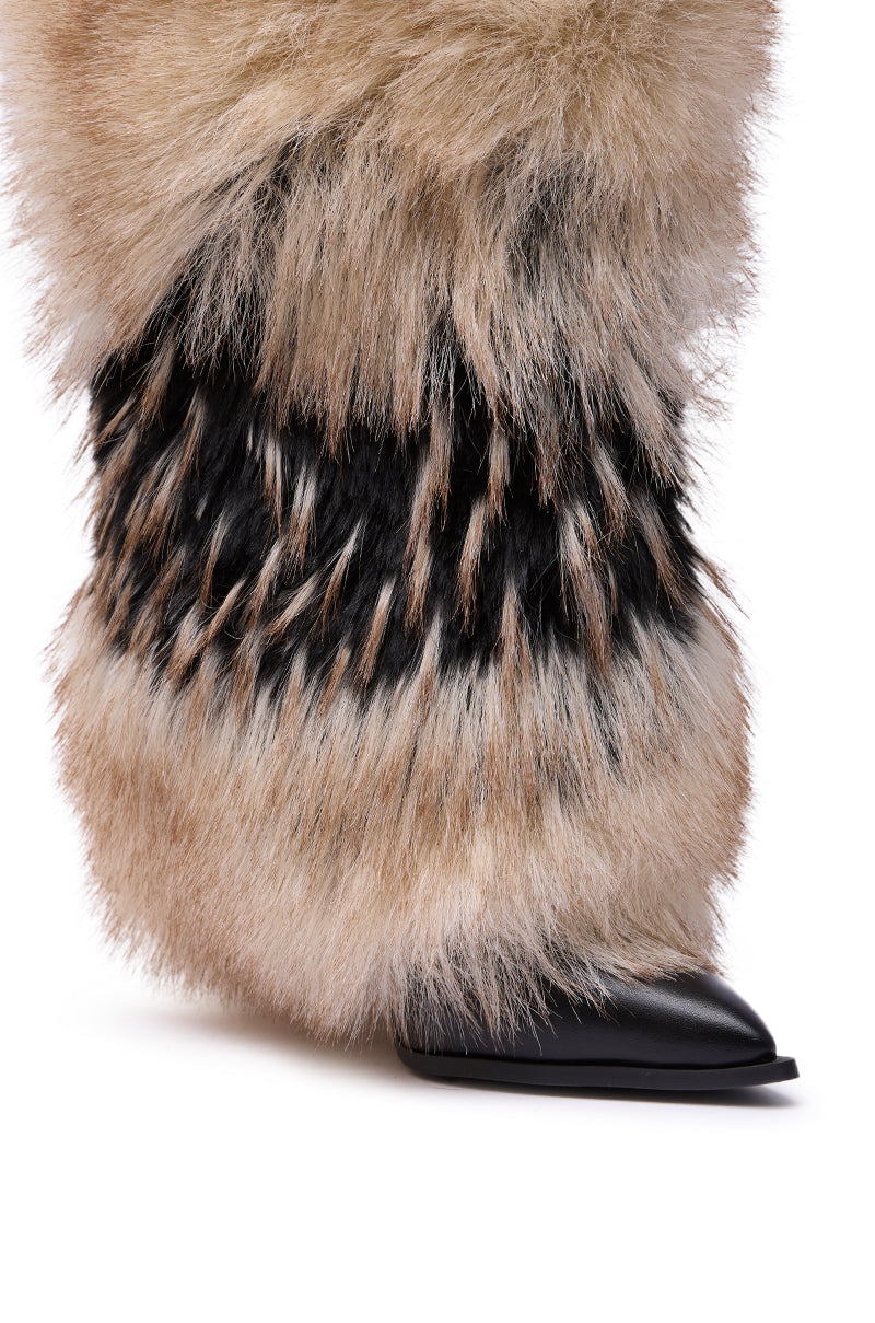 « Solstice » — Bottes à talon stiletto, Multicolore