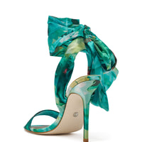 AZALEA WANG ELZON GREEN SATIN STRAPPY SANDAL