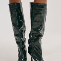 « Vibration » — Bottes à talon stiletto, Vert foncé