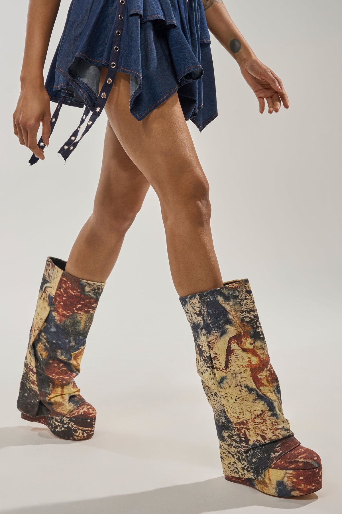 « Onyx » — Bottes à plateforme, Multicolore