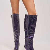 « Velours » — Bottes structurées, Violet