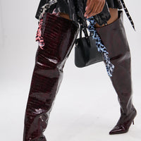 « Prisme » — Bottes à talon stiletto, Bordeaux