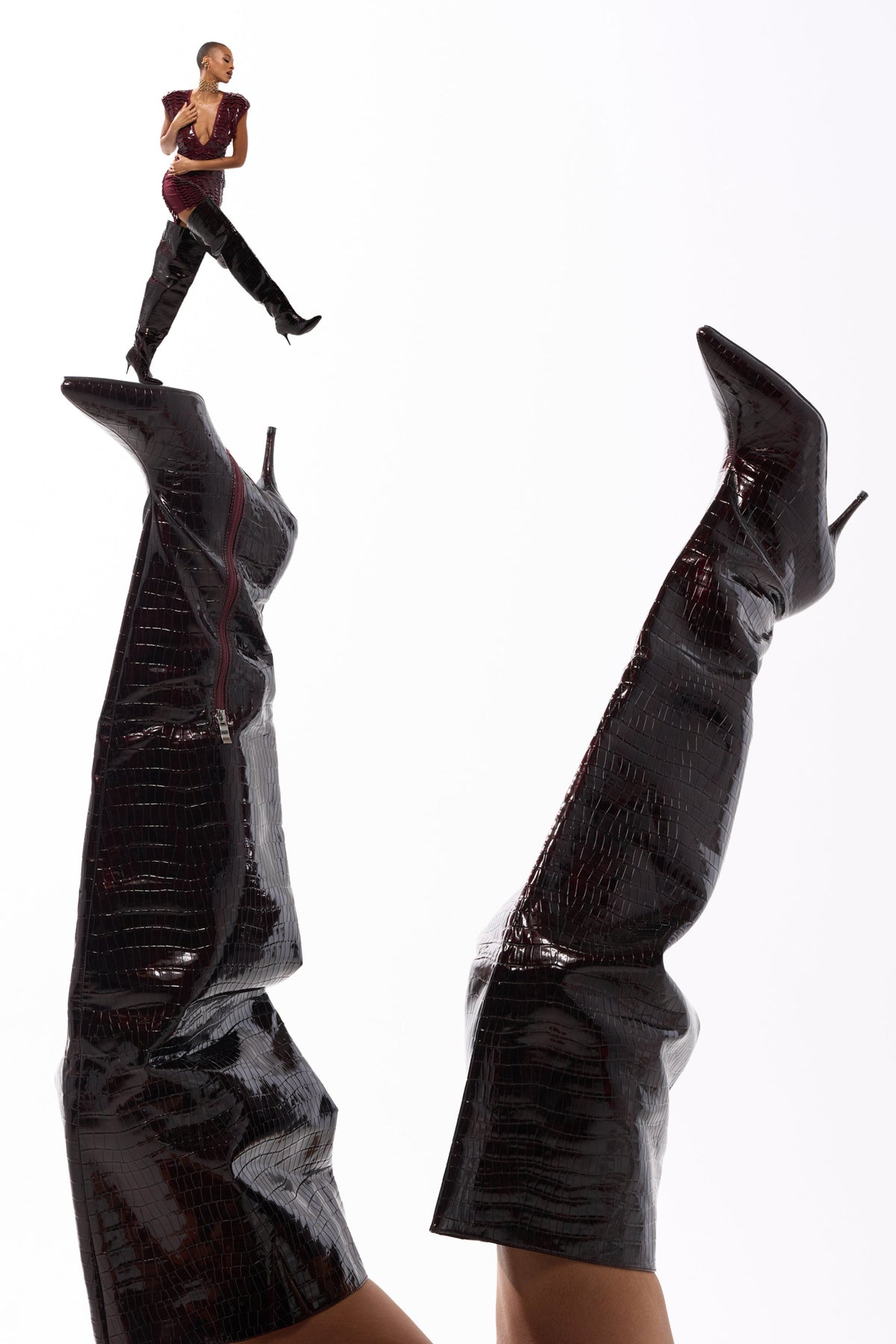« Prisme » — Bottes à talon stiletto, Bordeaux