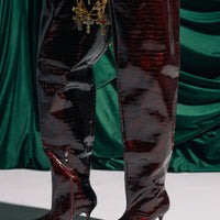 « Prisme » — Bottes à talon stiletto, Bordeaux
