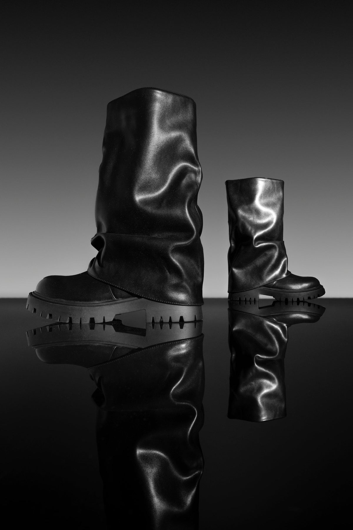 « Amande » — Bottines plates, Noir