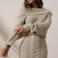 «Trame d'hiver» — robe en maille, grège