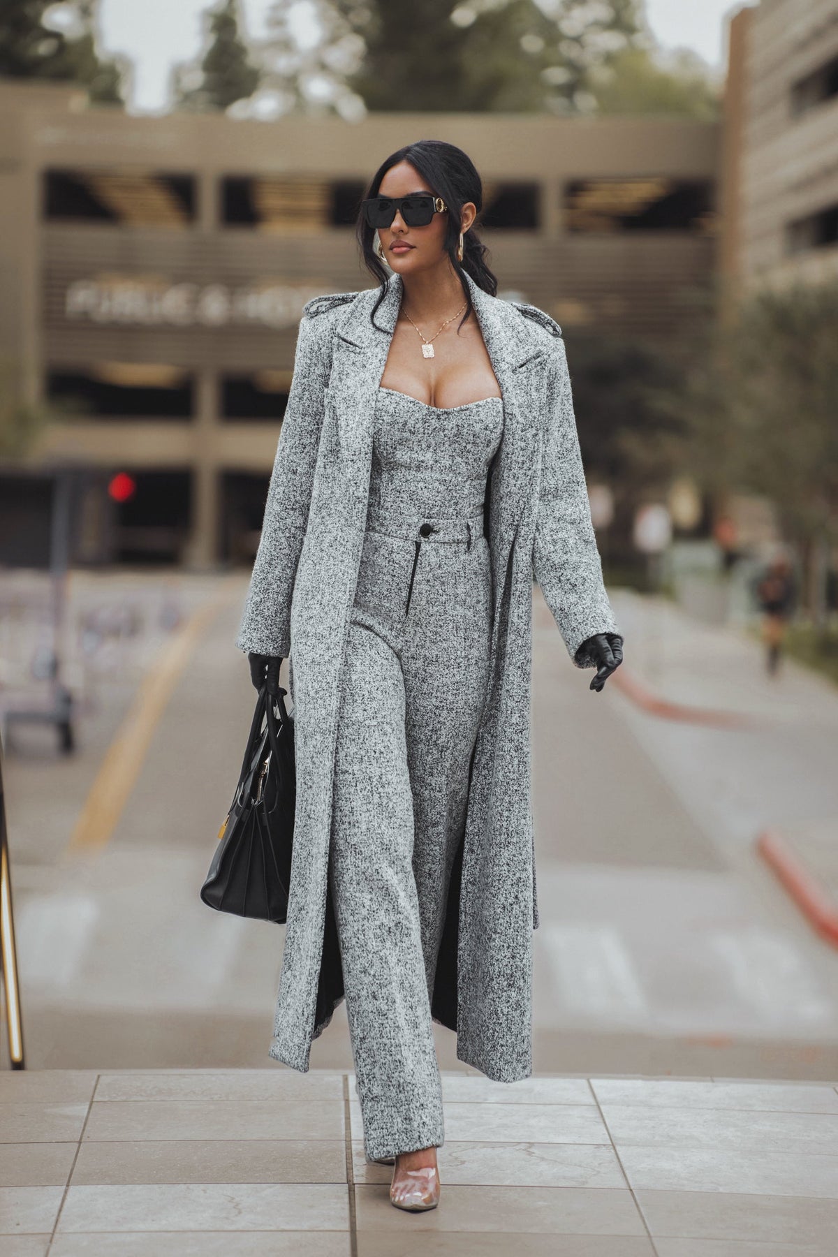 « Ligne Urbaine » — Pantalon Droit en Tweed, Gris Clair