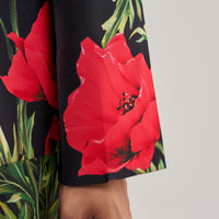 « Fleur Sauvage » — Blazer Satiné Fleuri, Noir et Rouge