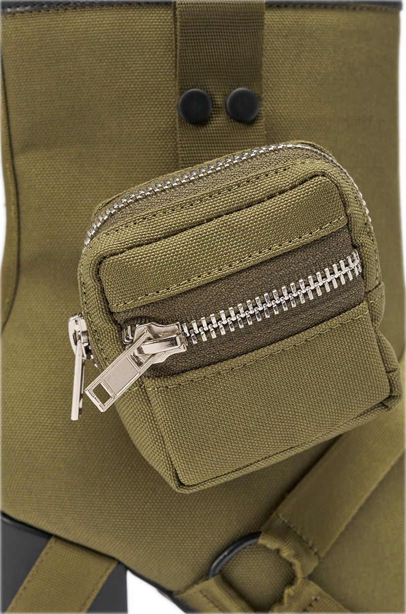 « Éclat » — Bottines à talon bloc, Olive