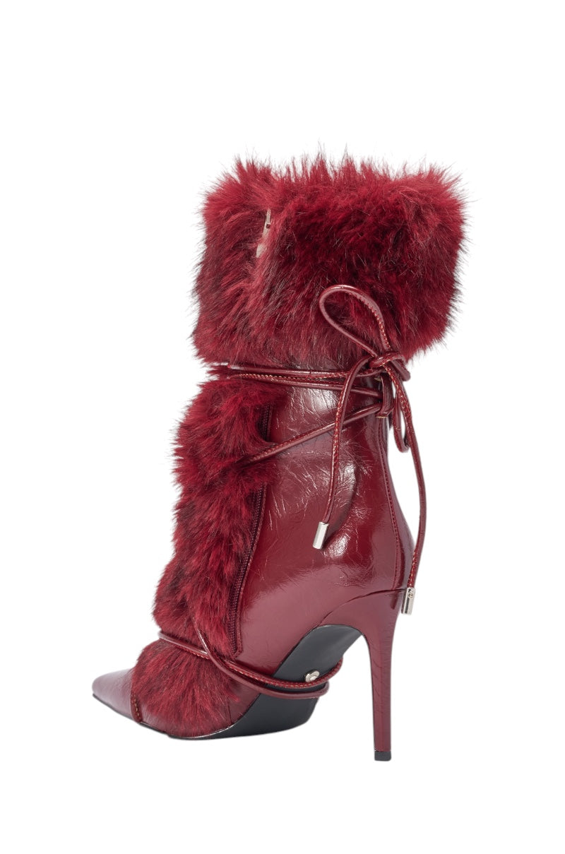 « Amarante » — Bottines à talon stiletto, Bordeaux