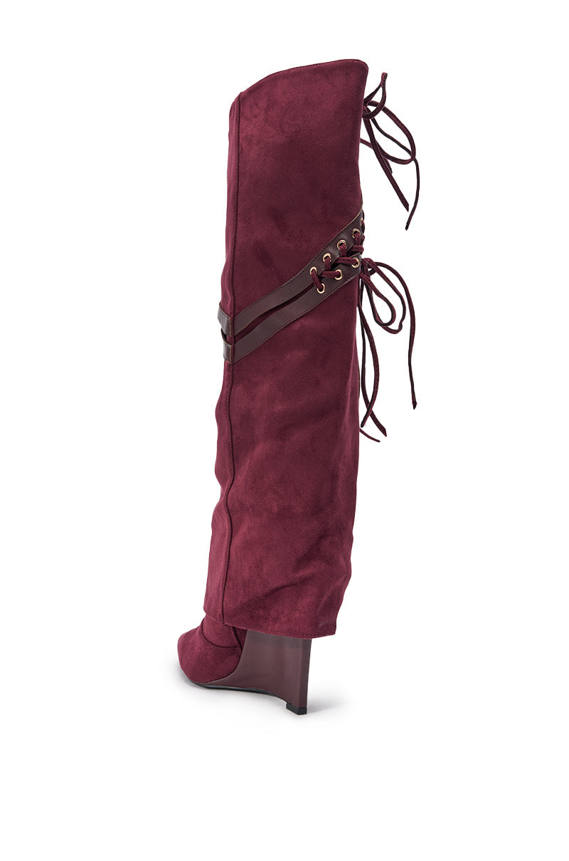 « Cassis » — Bottes compensées, Prune