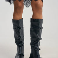 « Sérénade » — Bottes structurées, Noir