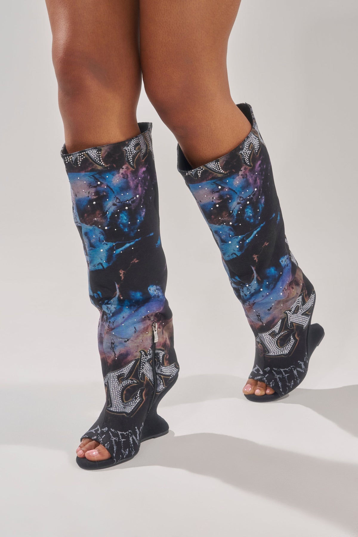 « Rocaille » — Bottes compensées, Multicolore