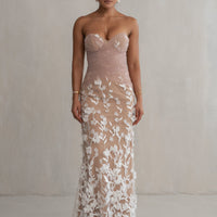 « Éternité » — Robe de Mariée Brodée, Ivoire