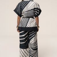 « Sahara » — Ensemble Pantalon Large Graphique, Noir