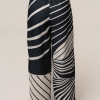 « Sahara » — Ensemble Pantalon Large Graphique, Noir