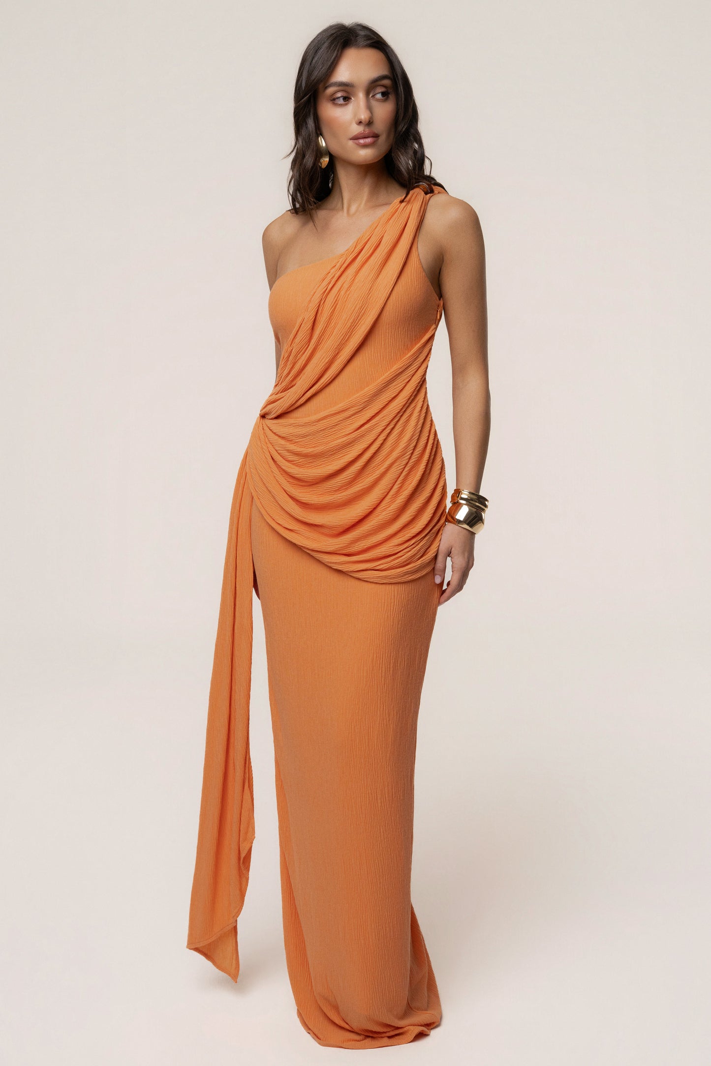 « Mocha » — Robe Portefeuille Drapée, Corail