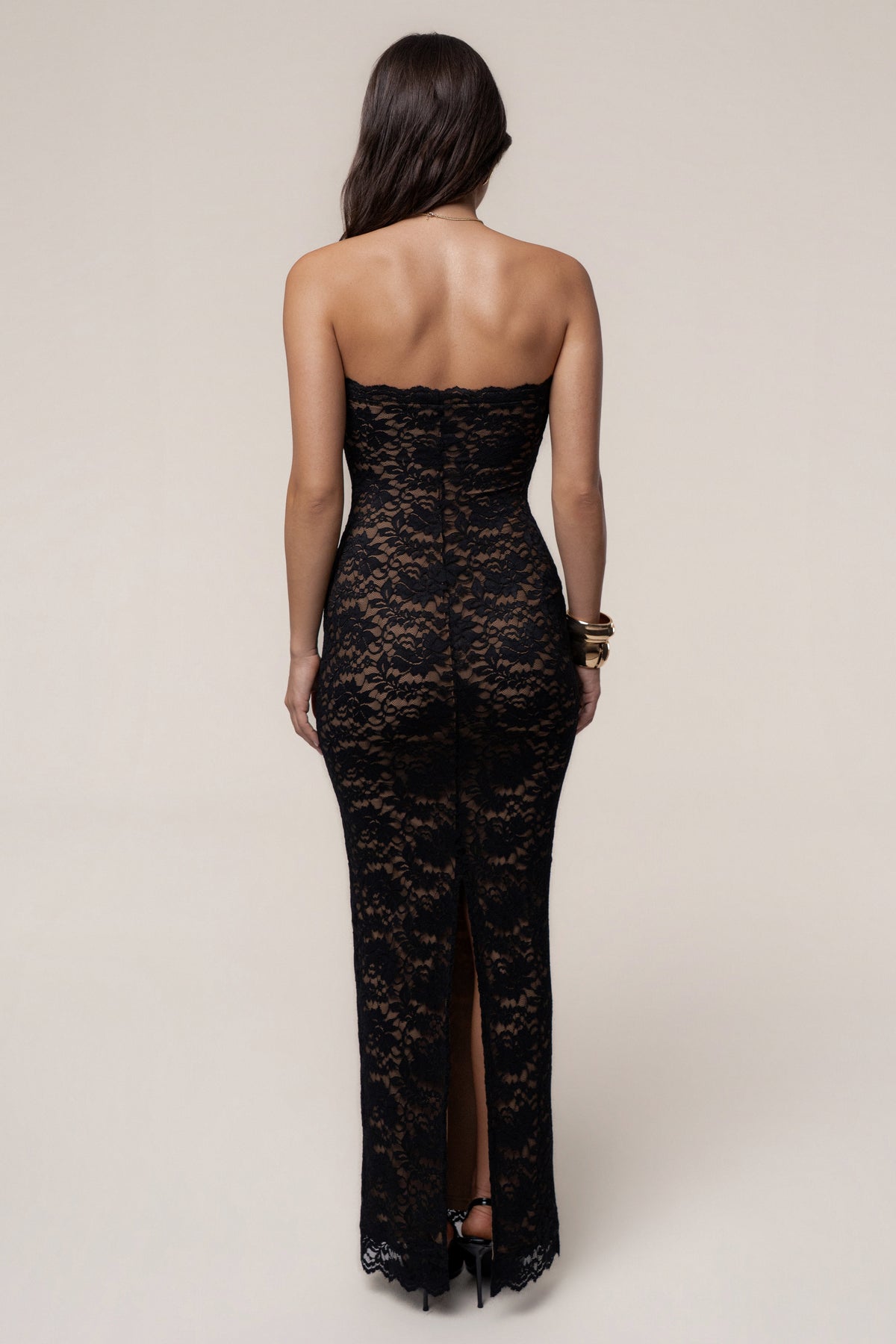 «Promesse de minuit» — robe longue, noire