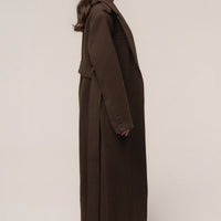«Ligne savane» — manteau long ceinturé, chocolat
