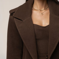 «Ligne savane» — manteau long ceinturé, chocolat